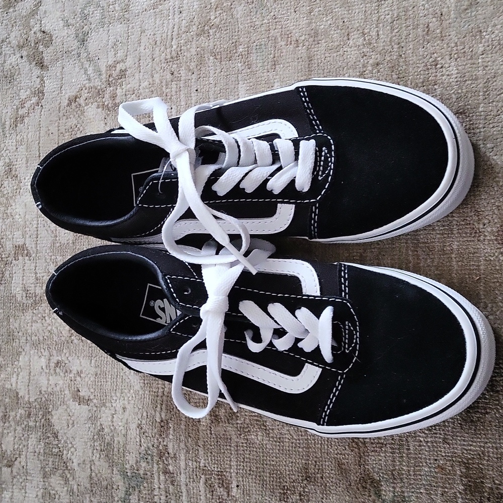 Vans Girl's Black Canvas Sneakers